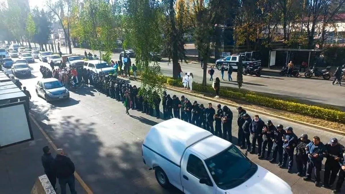 Naucalpan: Familiares de Santi bloquean Lomas Verdes