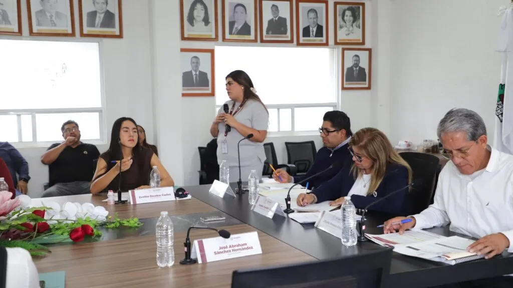 Cuautitlán aprueba por unanimidad el Debate Juvenil 2026: Conoce las bases