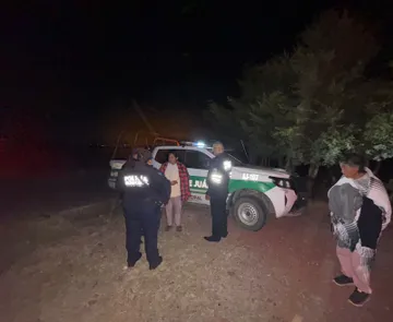 Rescatan a adulta mayor desorientada en Almoloya de Juárez, ya fue reunida con su familia
