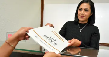 Llama IMEVIS a mujeres a regularizar su situación patrimonial en Edomex