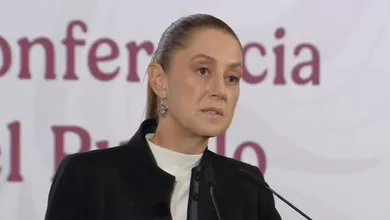 Autoridades investigan el desplome de avioneta de Semar en Galveston, Texas, durante una misión humanitaria.