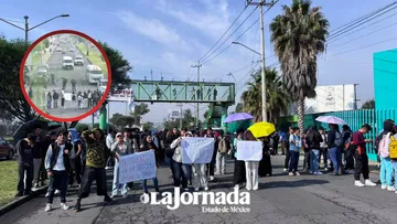 ¡Segundo día! Estudiantes del TESE bloquean Avenida Central