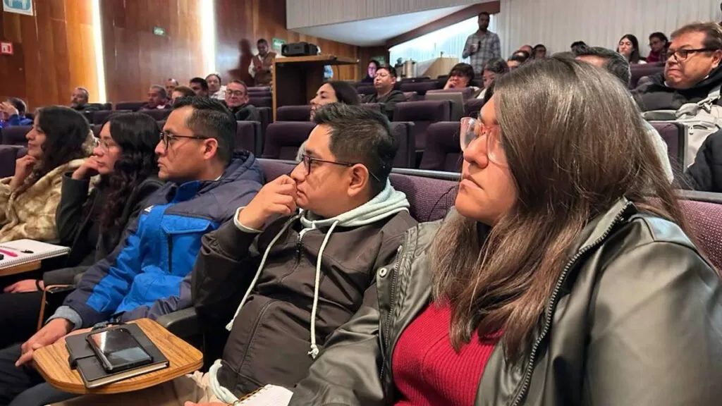 SEMOV se reúne con líderes de transporte para Línea 3 del Mexicable en Naucalpan