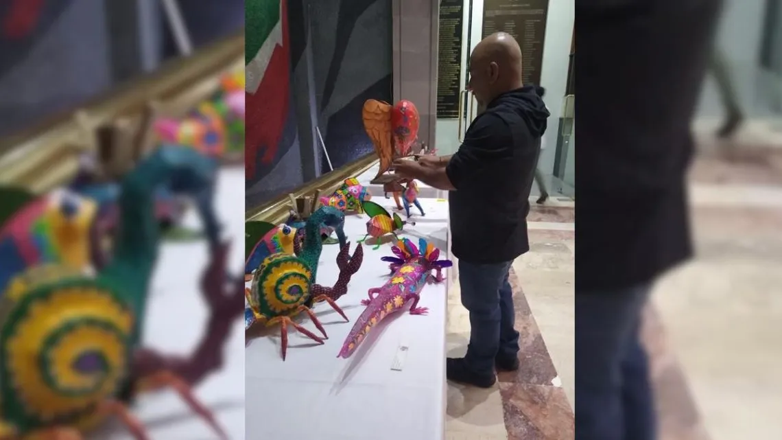 Cartonería, rama artesanal que propicia el reciclaje