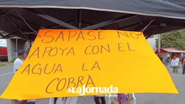 Por segundo día bloquean la Texcoco-Lechería por falta de agua