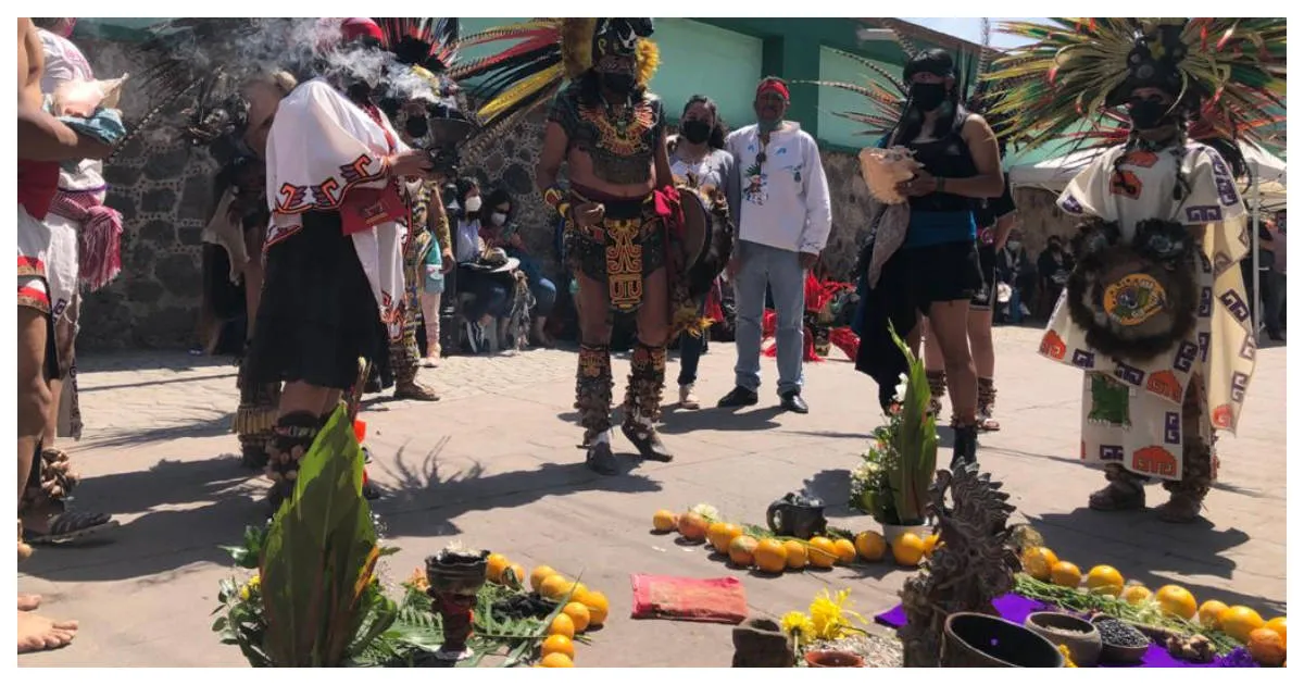 Ya está en puerta el Día de Muertos y si quieres optar por poner una ofrenda prehispánica, esto es lo que debes saber.