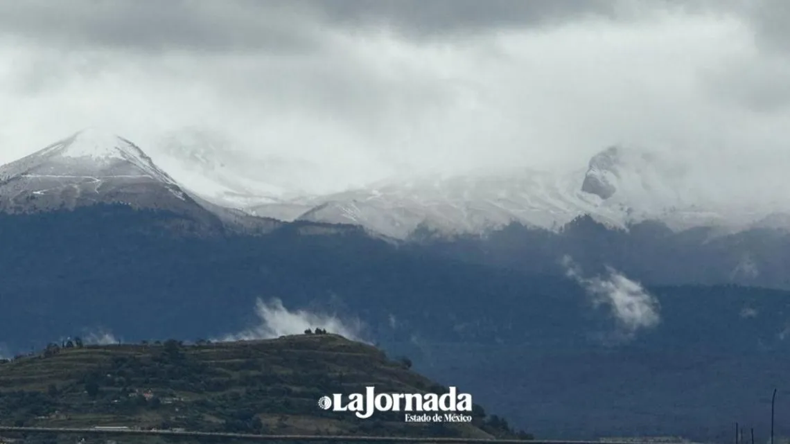 Nevado de Toluca registra primera nevada del año