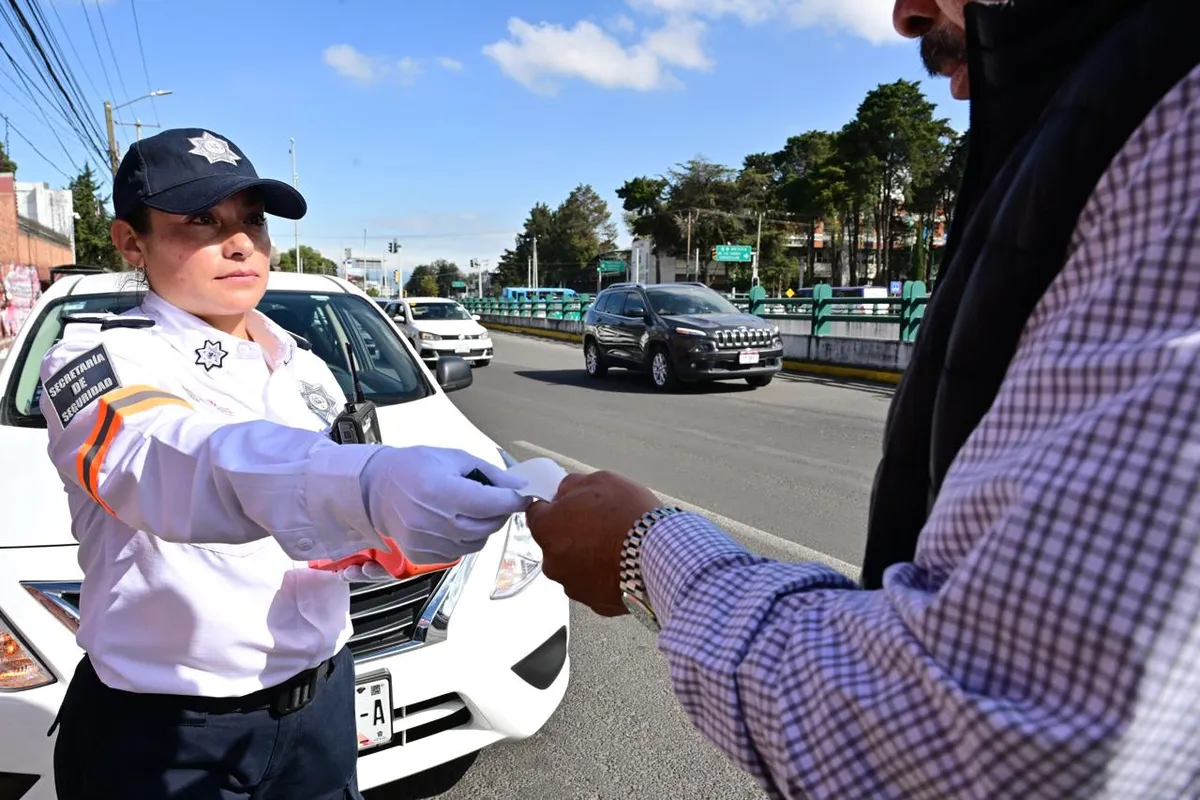 Multas por agredir a agentes de tránsito en Edomex
