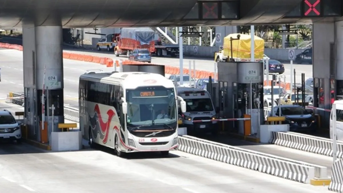 Descuentos de 50 y 25% aplicarán en transporte a estudiantes y maestros