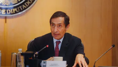 Rogelio Ramírez de la O es un economista reconocido con una larga trayectoria en el sector financiero.