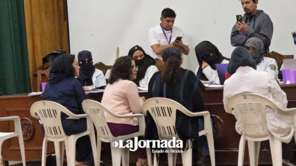 UAEMéx: Enjambre Estudiantil propone retrasar dos semanas inicio de semestre