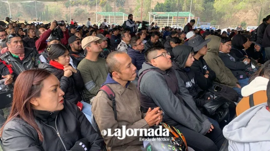 Ecatepec da mil cascos certificados a motociclistas