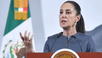 La mandataria dijo que los gobiernos extranjeros pueden difundir la cultura o el turismo pero no propaganda discriminatoria.