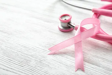 Menor de 7 años es diagnosticada con cáncer de mama