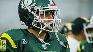 Julio Vázquez se apuntala como nuevo QB de Raptors