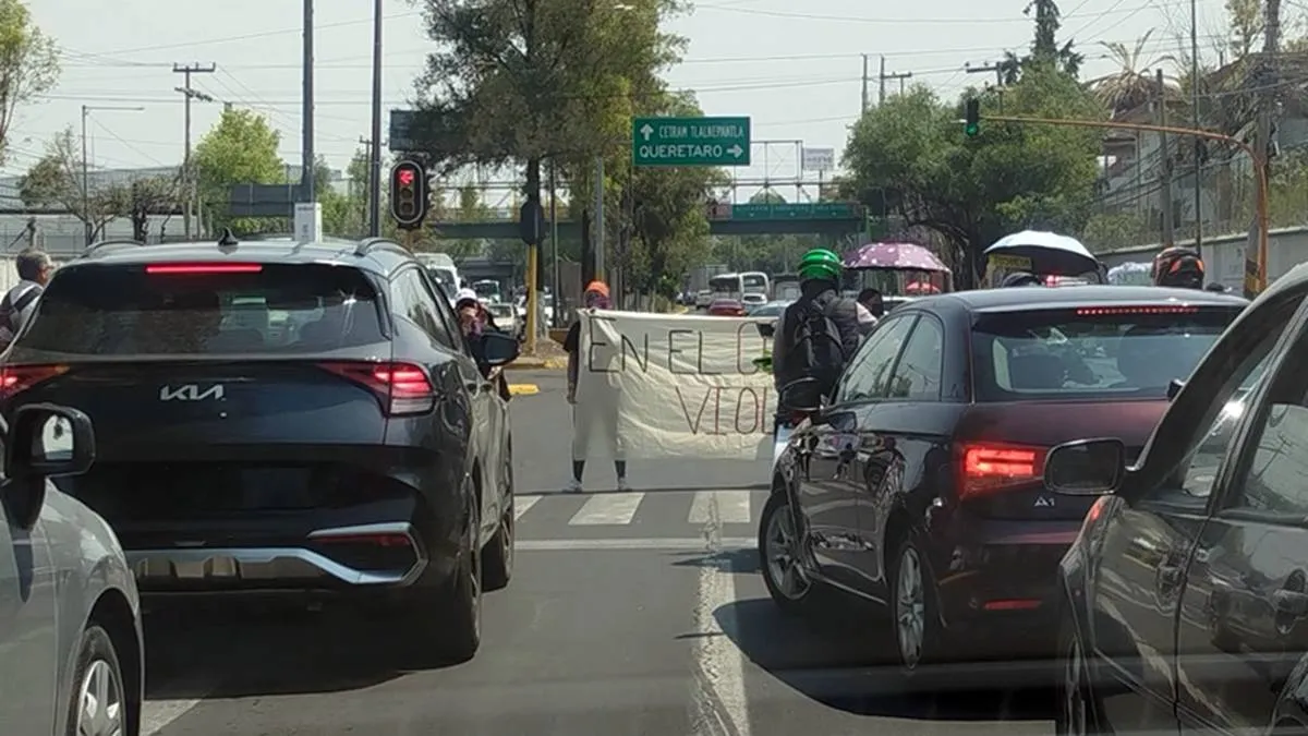Con bloqueo denuncian abuso a una menor en Conalep de Tlalnepantla