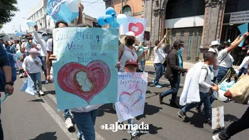 Comunidad católica marcha por el Dia Internacional de la Vida en Toluca