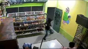 Ixtapaluca: Mujeres hicieron huir a palazos a asaltante (Video)