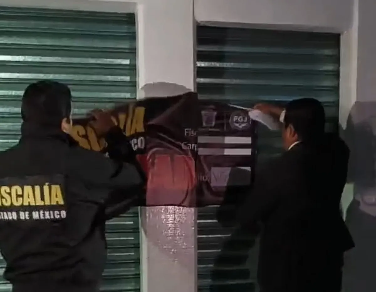 Fiscalía retira sellos de barberías en Chalco