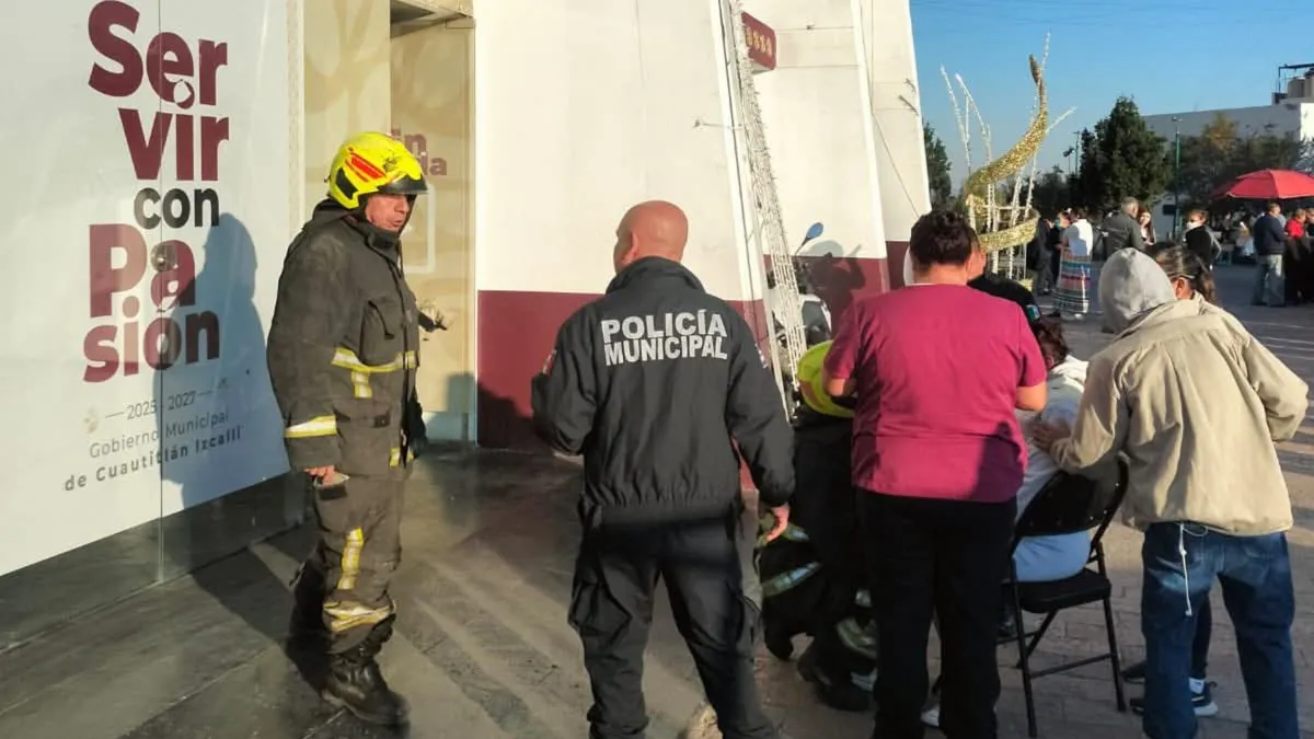 Tras fuerte sismo, autoridades supervisan posibles afectaciones en Edomex