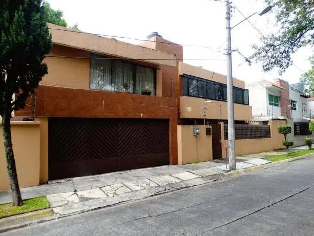 Falsos inspectores entran a robar armados a domicilios de Naucalpan