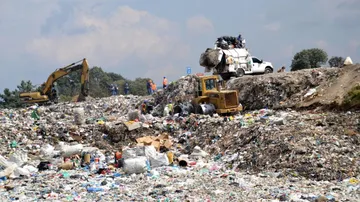 En Contra del Tiradero de Basura Pública