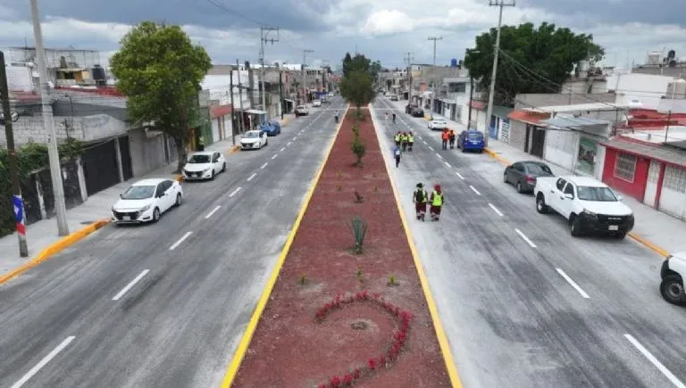 Repavimentan en Ecatepec Boulevard Quetzalcóatl de Ciudad Azteca