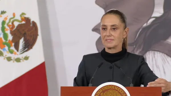 La presidenta Sheinbaum explicó que el avión militar de EU no transportaba tropas ni armas.