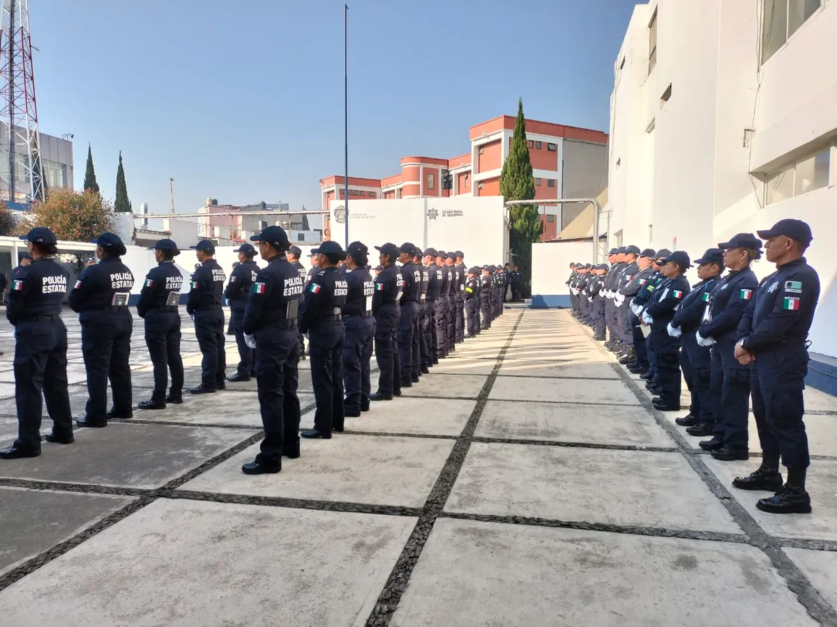 Realizan pase de revista del personal de seguridad en Toluca y Cuautitlán Izcalli