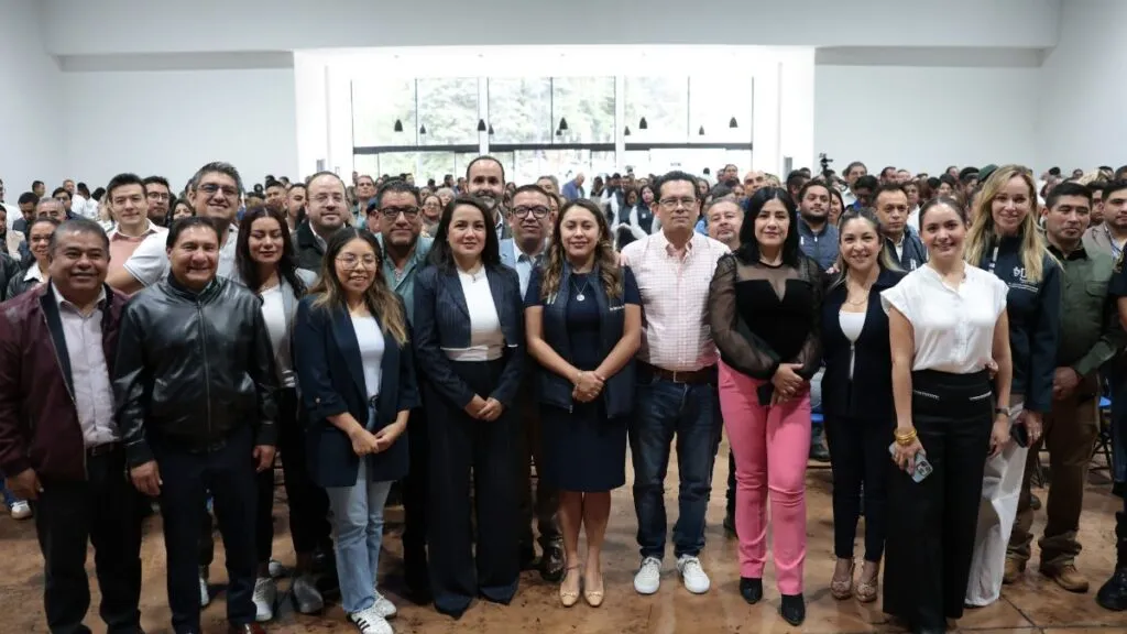 Huixquilucan entrega uniformes y equipamiento para fortalecer seguridad e identidad de servidores públicos