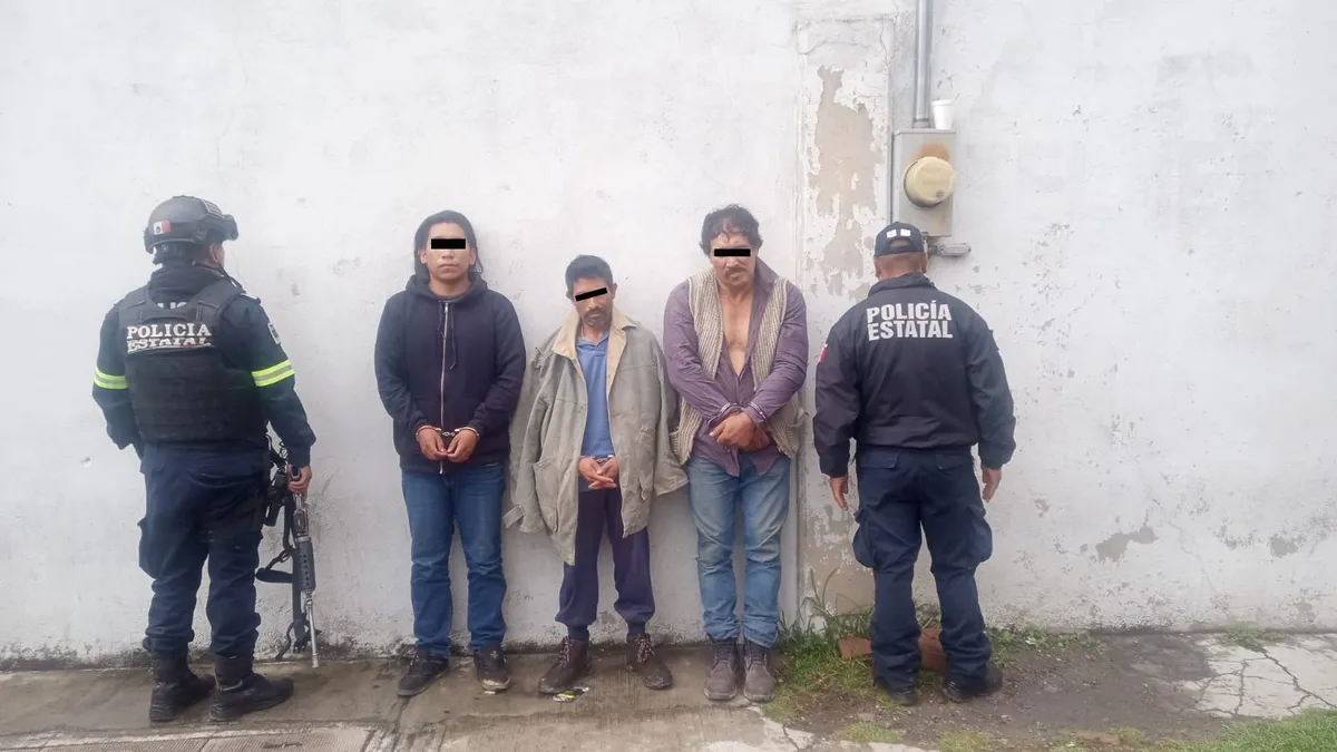 Detienen a tres presuntos responsables de robo con violencia en San Felipe del Progreso