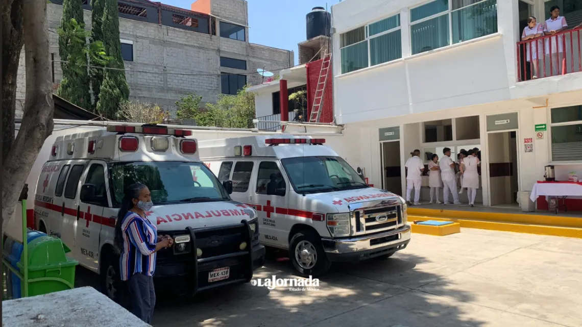 Mexiquenses dejan de donar a la Cruz Roja Mexicana