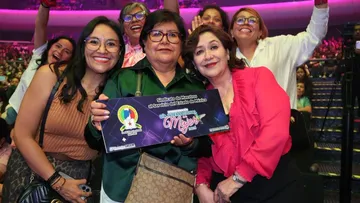 Más de 20 mil maestras del SMSEM hacen vibrar al Auditorio Nacional por el Día Internacional de la Mujer