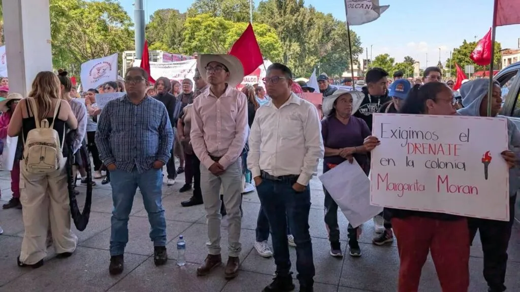Vecinos de Chalco reclaman servicios básicos y seguridad