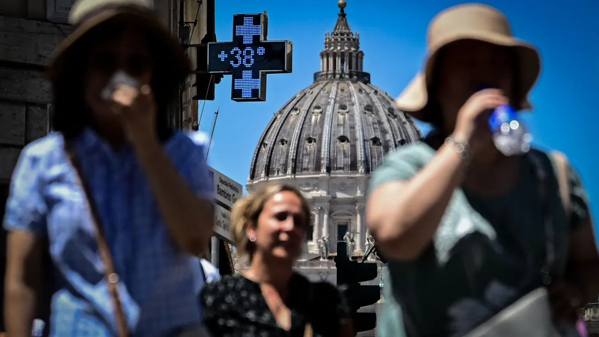 Ola de calor en Europa deja 8 muertos, reportan temperaturas récord