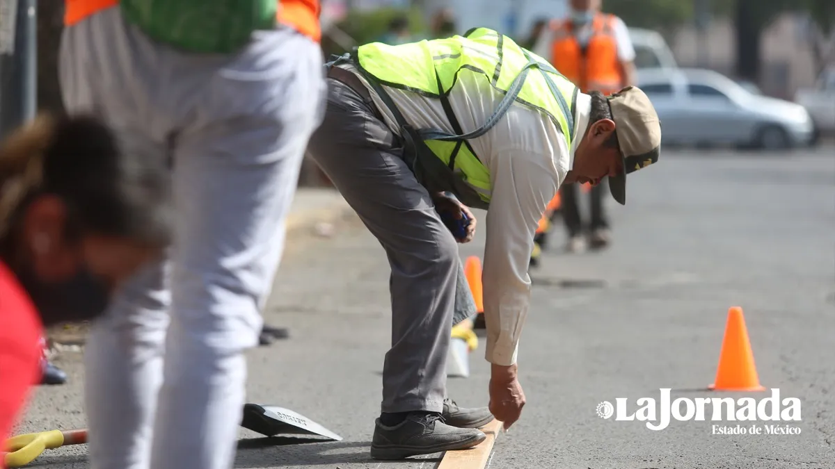 Toluca: Comienzan a delinear ciclovía en Isidro Fabela