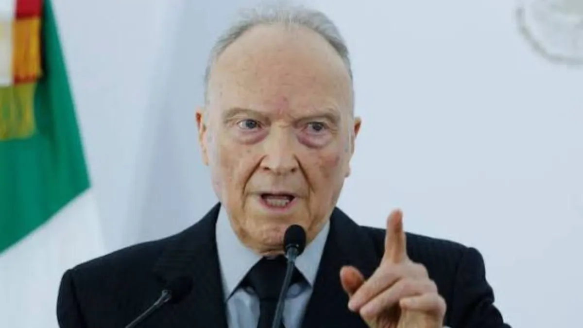 El Senado confirmó la renuncia de Alejandro Gertz Manero como titular de la FGR.