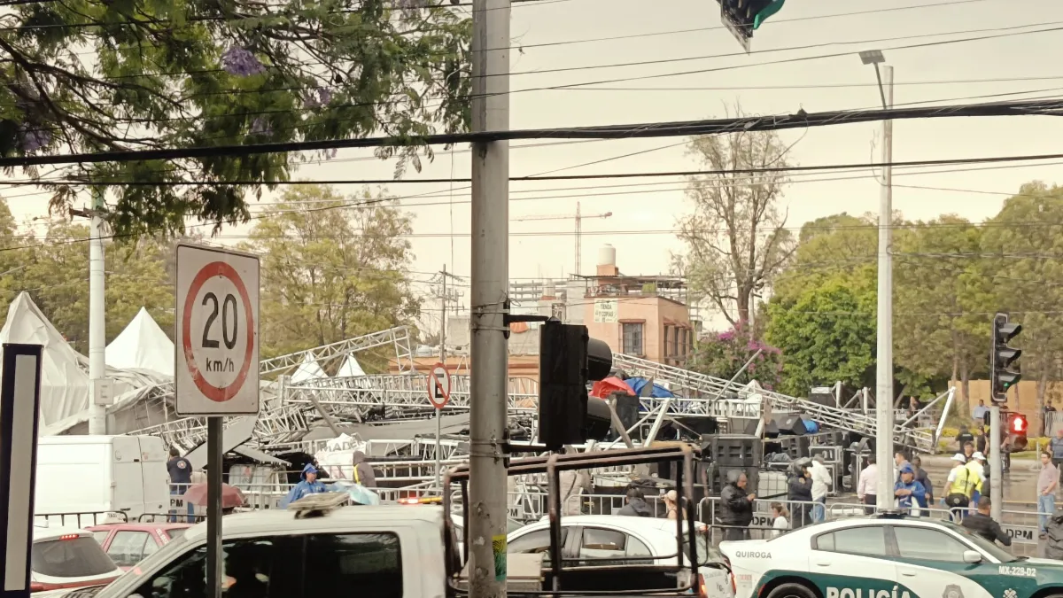 [VIDEO] Cae escenario de concierto de Día de las Madres en la GAM, CDMX; estaría Alicia Villarreal