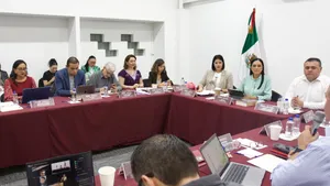 Ariadna Montiel acusa al MCPRIAN de ausentarse del Congreso de Jalisco mientras ciudadanos exigen justicia y agua limpia para sus familias.