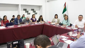 Ariadna Montiel acusa al MCPRIAN de ausentarse del Congreso de Jalisco mientras ciudadanos exigen justicia y agua limpia para sus familias.