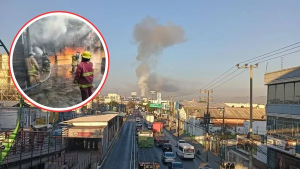 Incendio consume recicladora de madera en Coacalco