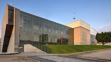 Sin permisos, conciertos anunciados en el MUNET; alertan por boletos apócrifos
