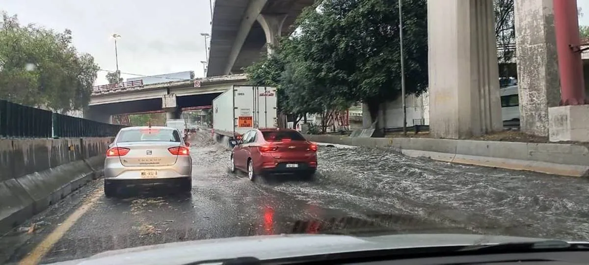 Valle de México: Madrugada de benditas lluvias