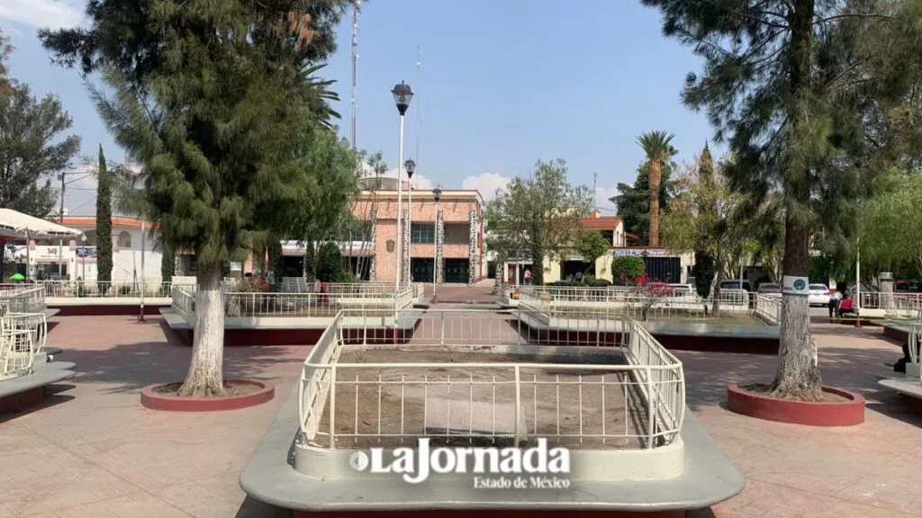 Vecinos se unen en defensa del parque central de Tecámac