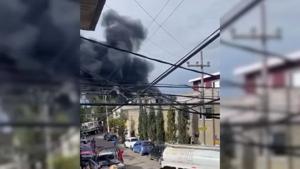Fábrica se incendia en Ecatepec