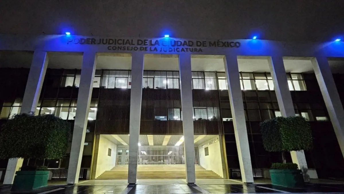 Claudia Sheinbaum pidió al Tribunal de Justicia de CDMX revisar fallos que beneficiaron a Grupo Salinas en un litigio por deuda millonaria.