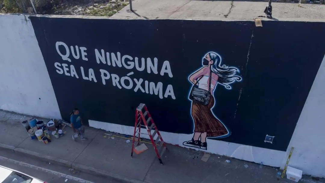 “Feliz será el día que no falte ninguna”: Pintan mural en honor a Debanhi
