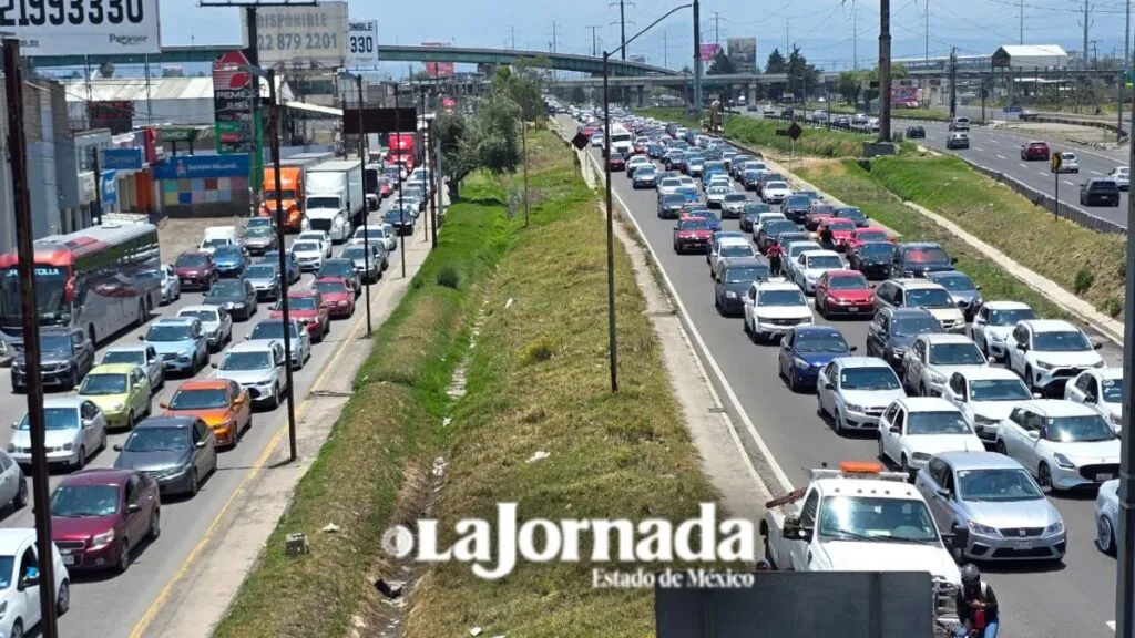Accidente en la México-Toluca deja un fallecido