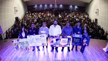 Concluye en Naucalpan entrega de más de 36 mil tarjetas de la beca Rita Cetina para educación primaria