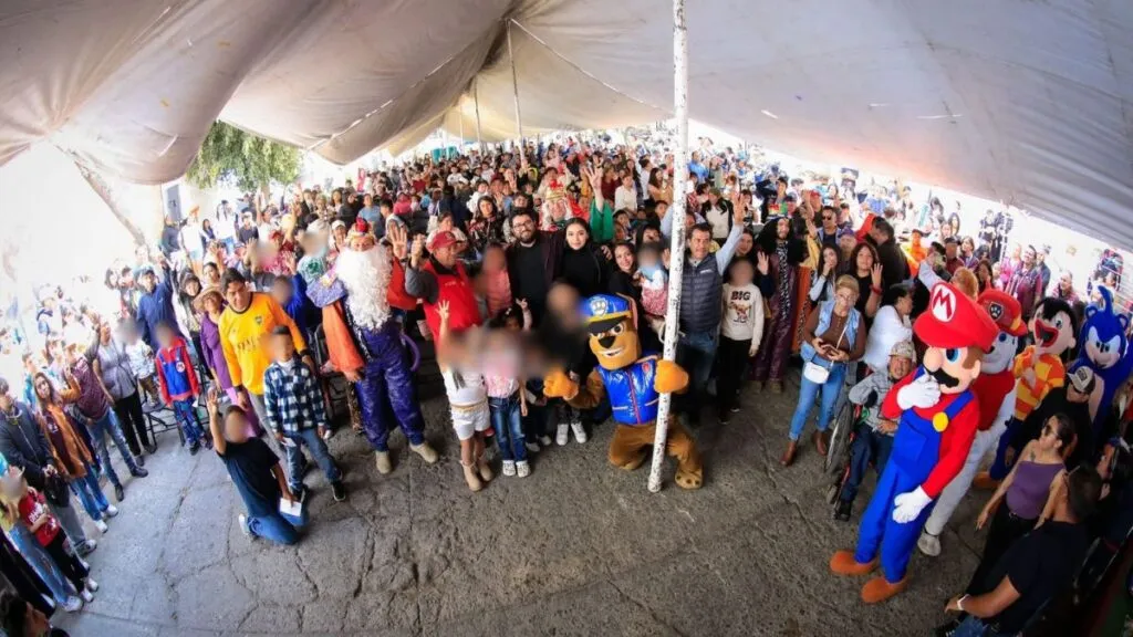 Gobierno de Naucalpan sigue festejando a miles de niñas y niños en el marco del Día de Reyes